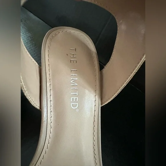 The Limited Beige Open-Toe Heels With a Gold Toned Ankle Strap - Picture 8 of 10